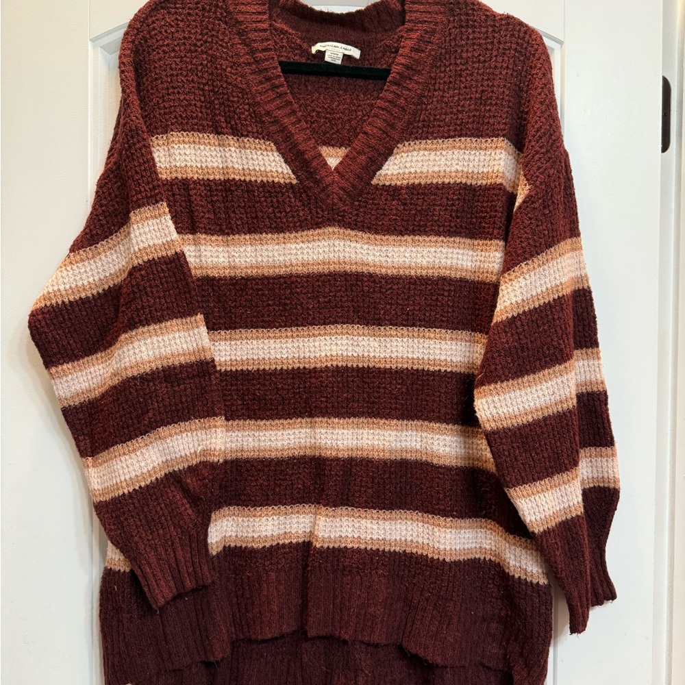 American Eagle Outfitters Burgundy and Cream V-Neck Sweater